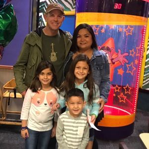 Meet your Posher, Mae